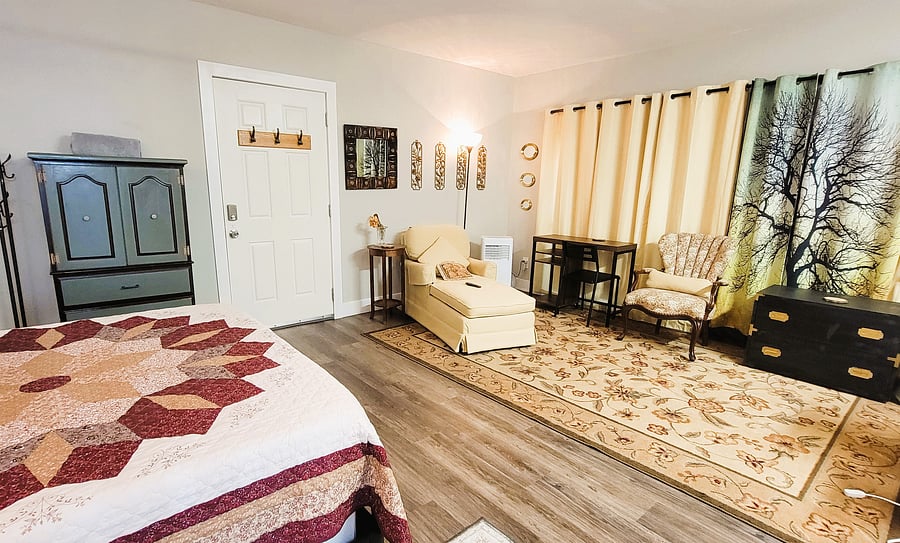 Furnished Finder property 648133_2 photo 3