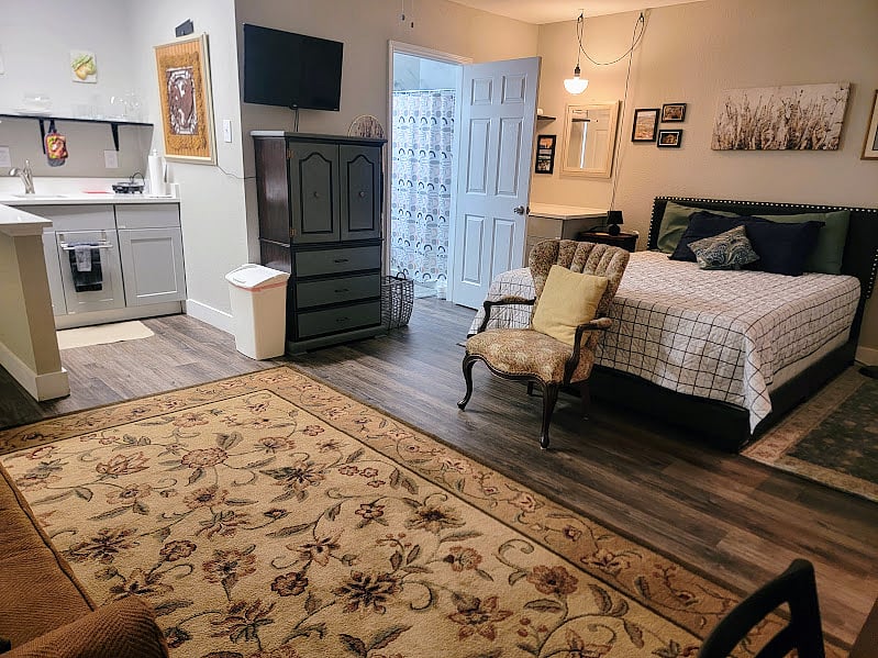 Furnished Finder property 648133_2 photo 25