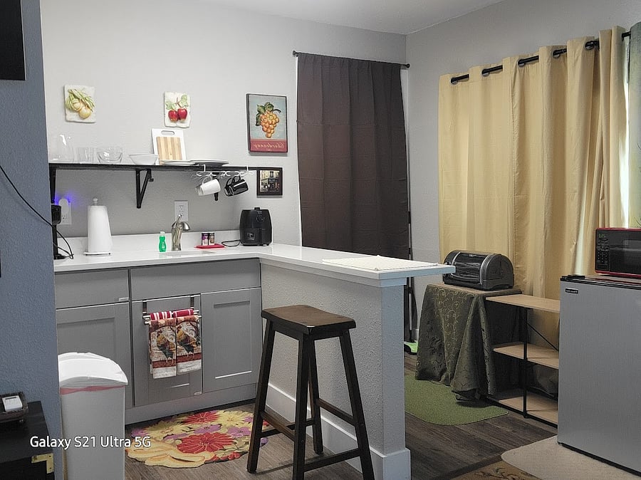 Furnished Finder property 648133_2 photo 10
