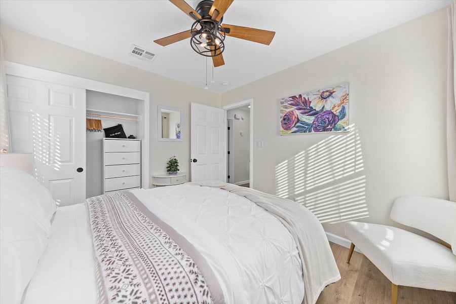 Furnished Finder property 648217_1 photo 33