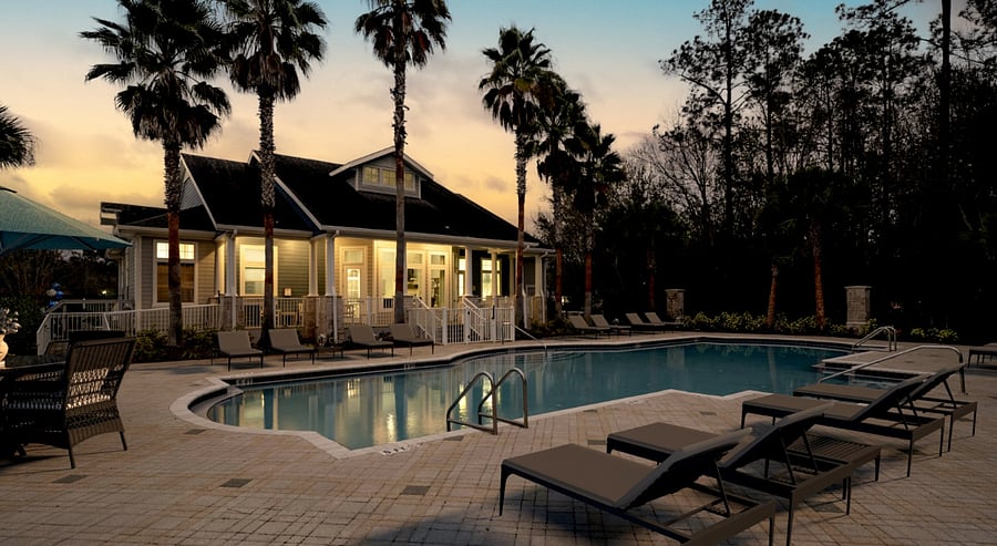 Pool & Sundeck