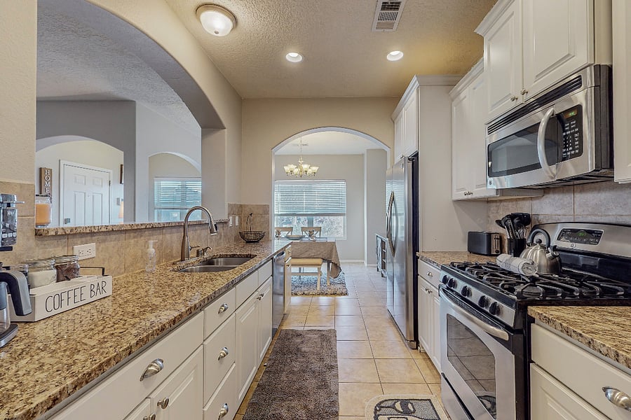 Furnished Finder property 648238_1 photo 5