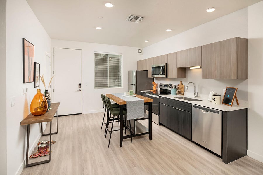 Furnished Finder property 648360_1 photo 1