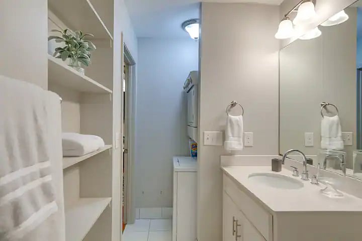 Furnished Finder property 648414_1 photo 9