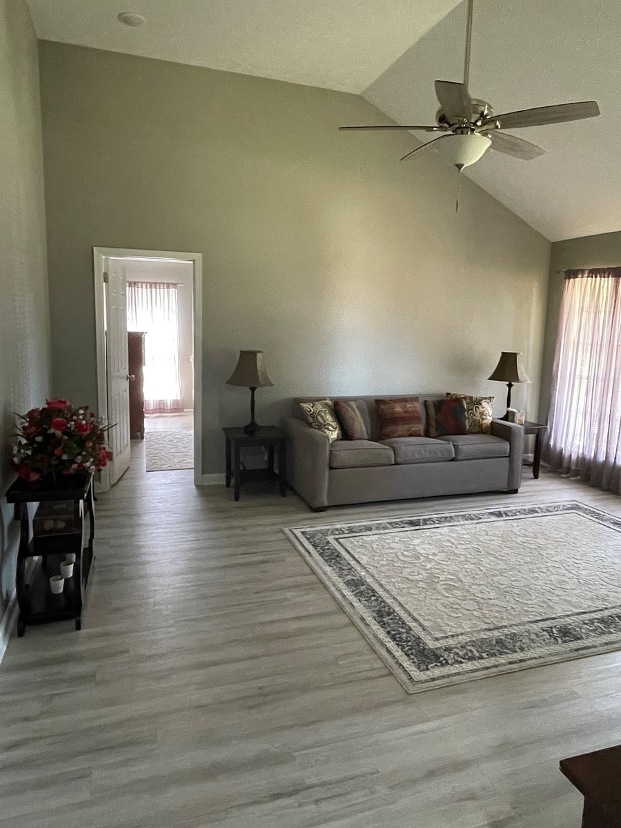 Furnished Finder property 648433_1 photo 7
