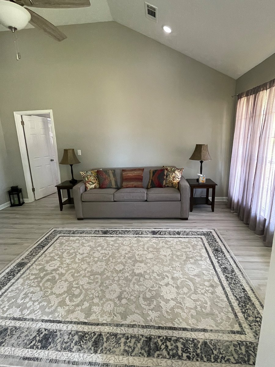 Furnished Finder property 648433_1 photo 8