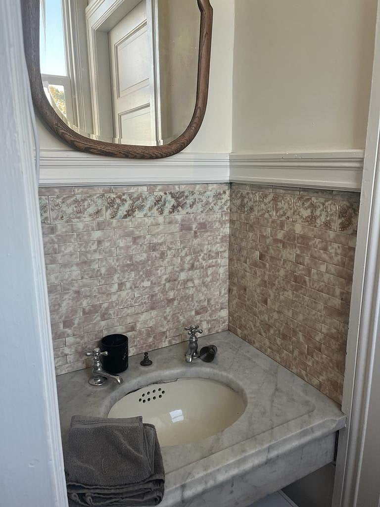 Furnished Finder property 648445_1 photo 3