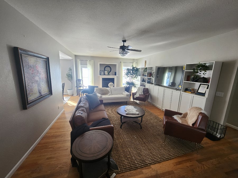 Upstairs Living Area