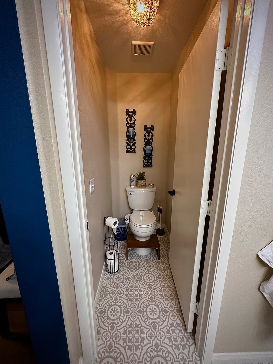 Master bathroom toilet closet