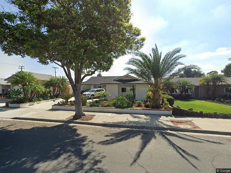 Furnished Finder property 648570_1 photo 1