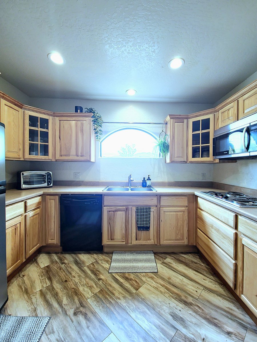 Furnished Finder property 648601_1 photo 10