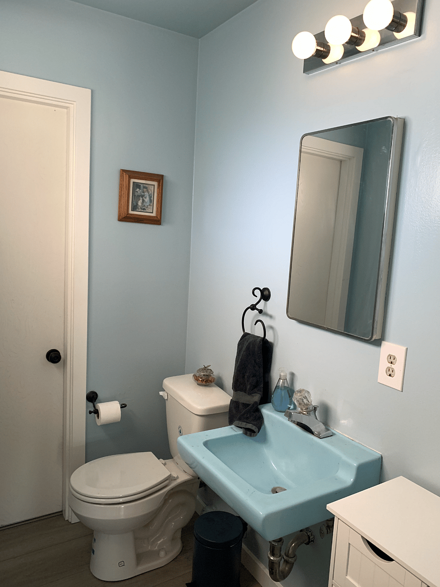 1/4 bath