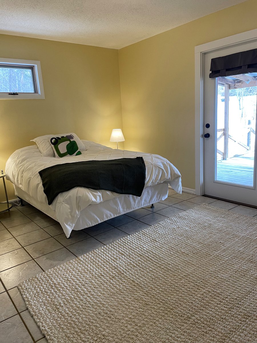 Full bedroom.