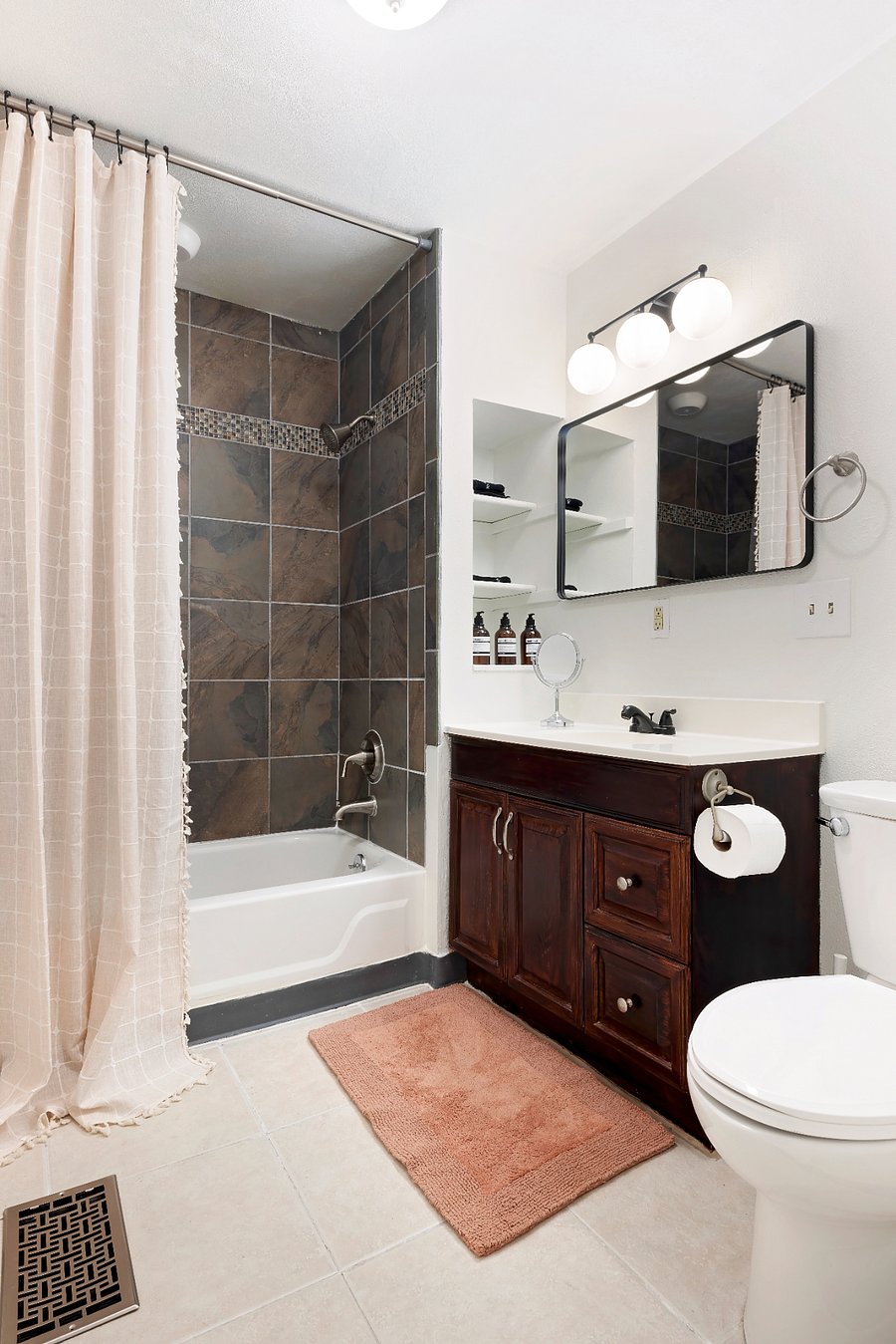 Furnished Finder property 648775_1 photo 7