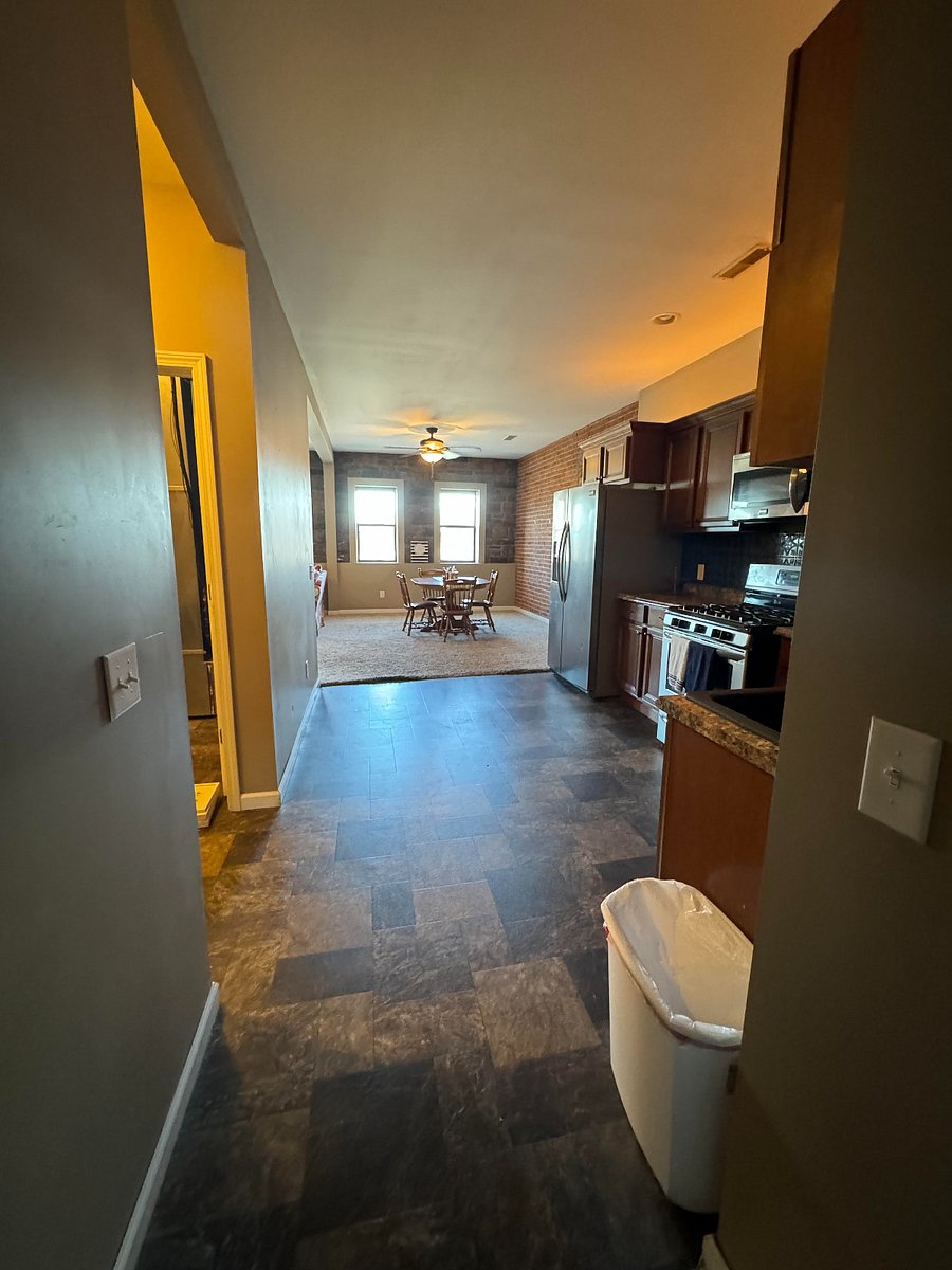 Furnished Finder property 648809_1 photo 2