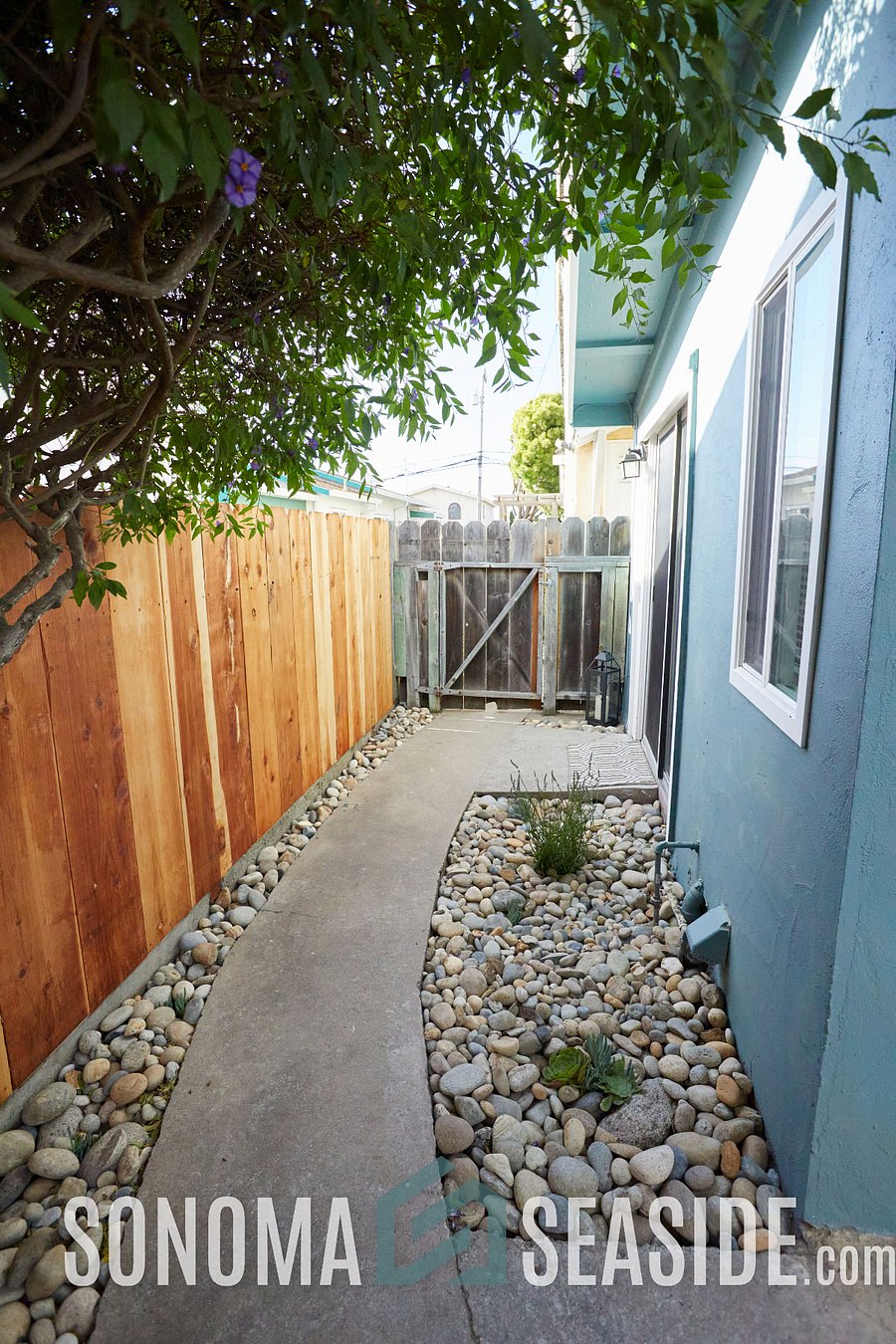 Furnished Finder property 648836_1 photo 35
