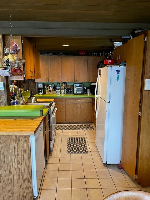 Furnished Finder property 648897_1 photo 4