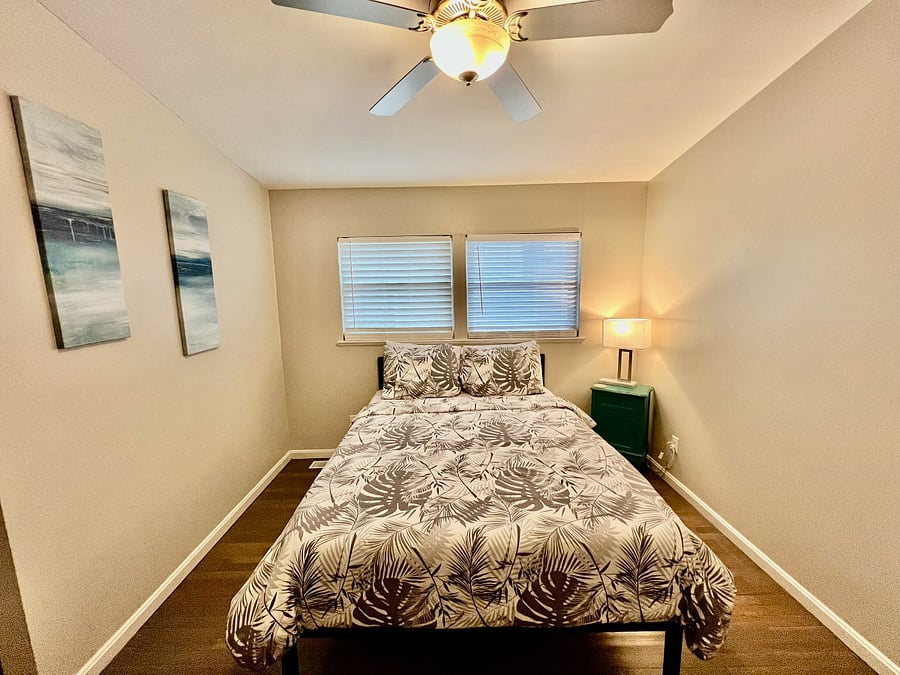 Private Bedroom Suite 3 with Queen Size Bed and Smart TV