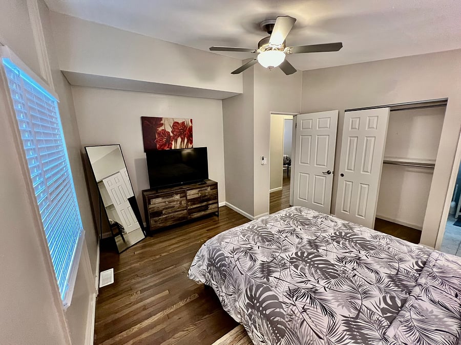 Private Bedroom Suite 1 with Queen Size Bed, Smart TV and ensuite bathroom