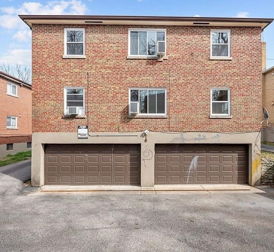 Building Garages