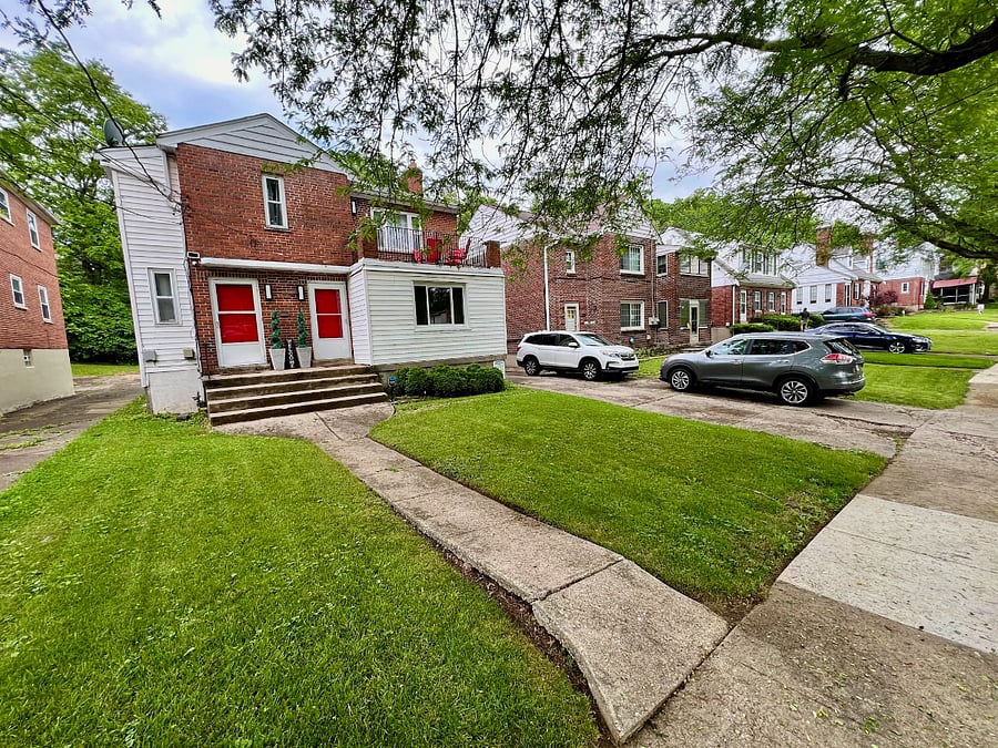 Front of Comfy Cozy Safe Duplex Building F for Apartment 2F