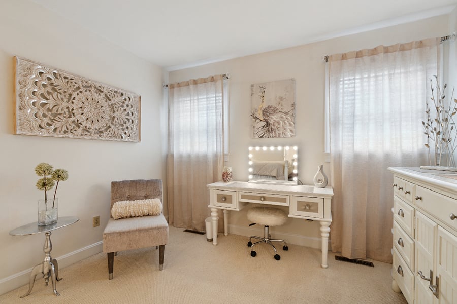 Dressing Area - Master Bedroom - Third Floor