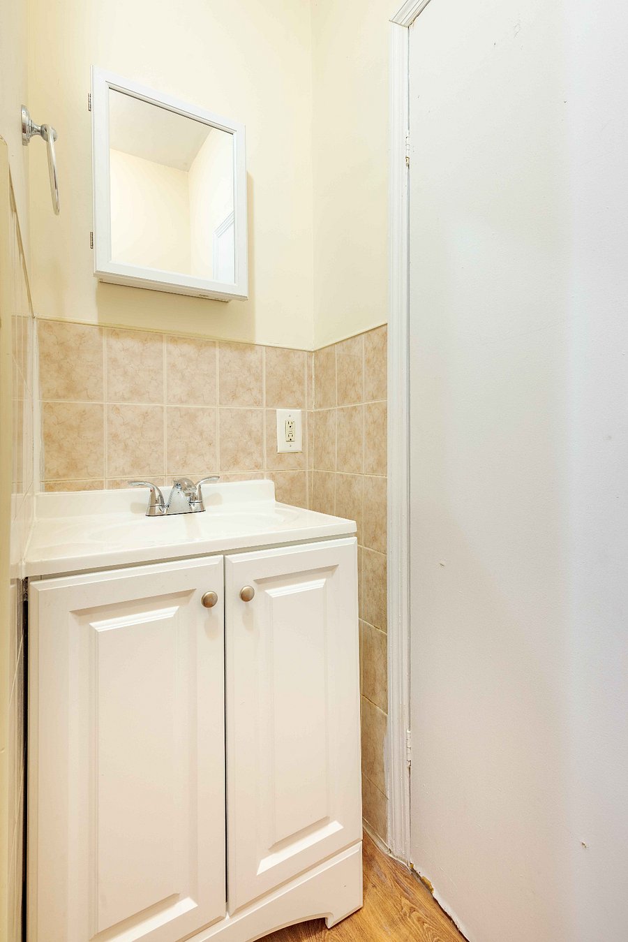 Furnished Finder property 648982_1 photo 12