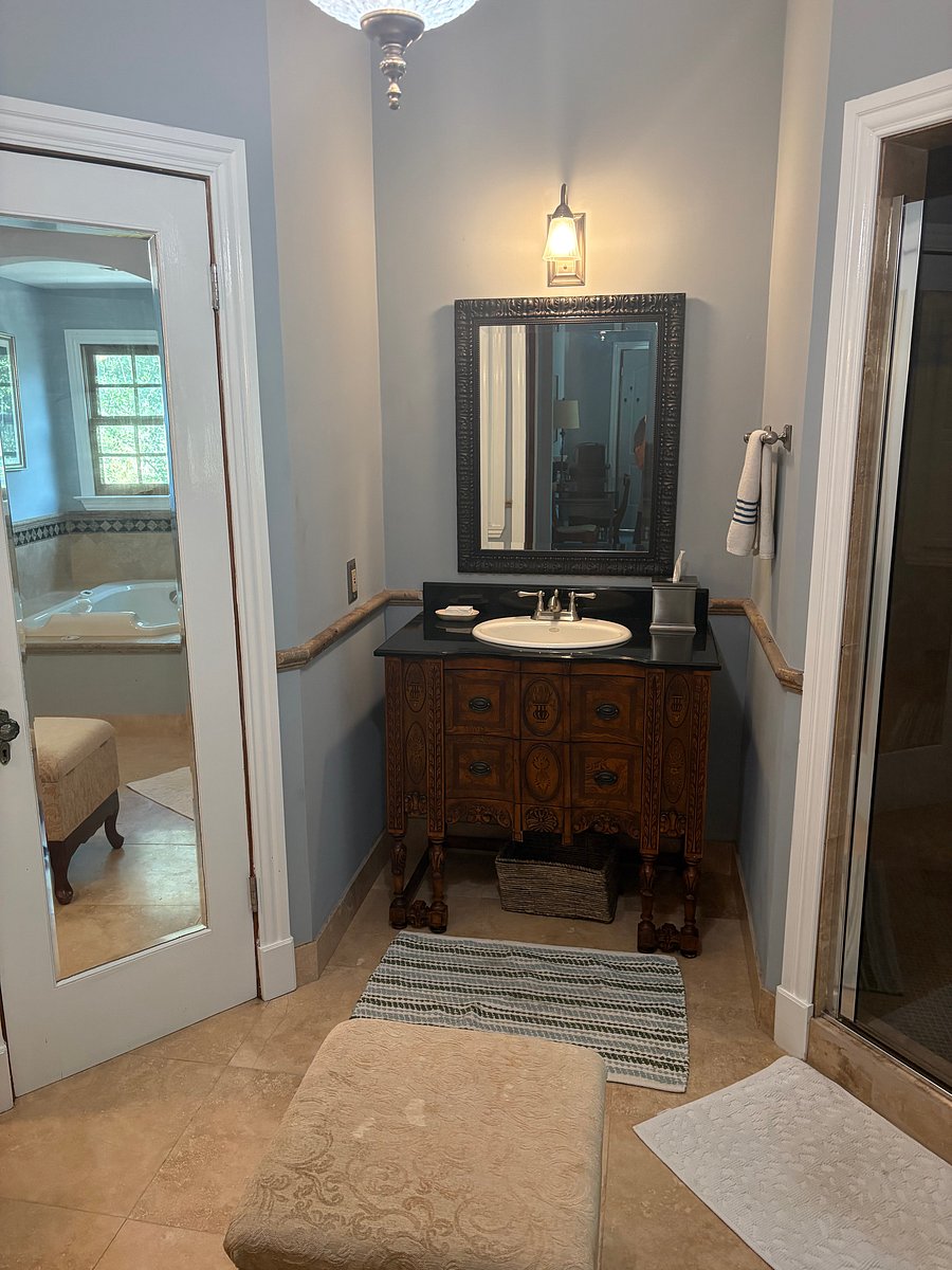Furnished Finder property 648994_1 photo 12