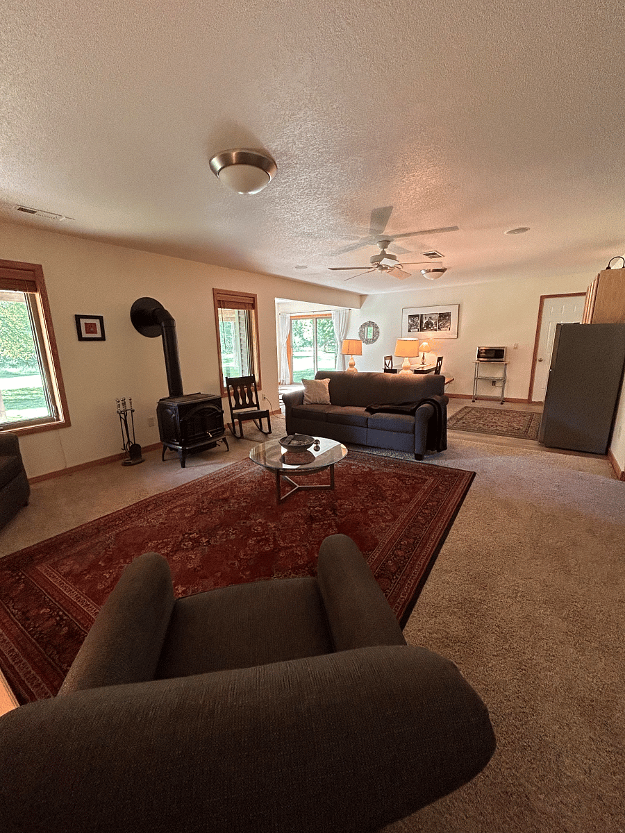 Furnished Finder property 649010_1 photo 4