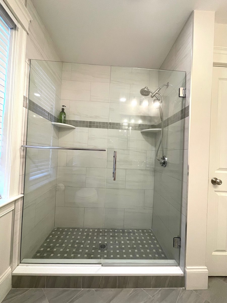 Hello shower!