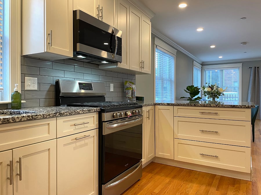 Very functional kitchen for your inner chef!