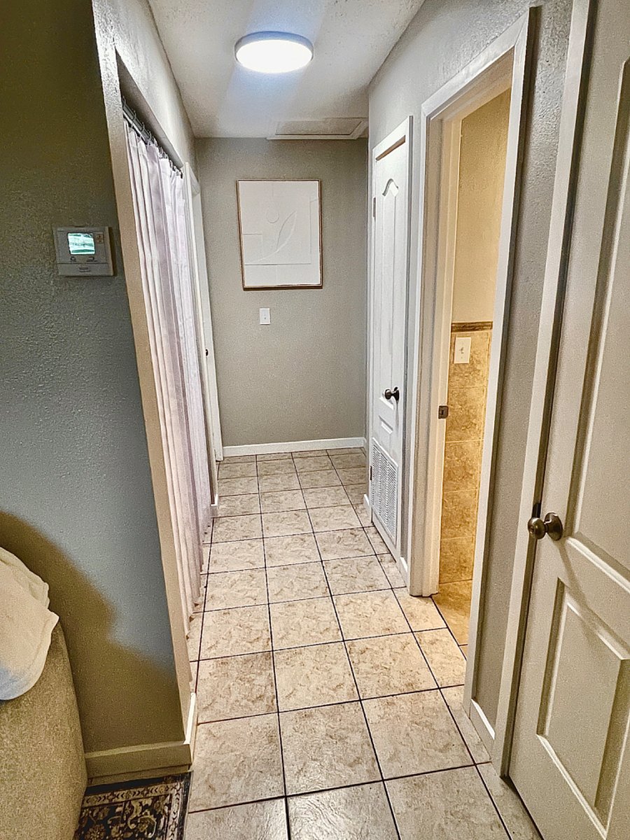 Furnished Finder property 649149_1 photo 9