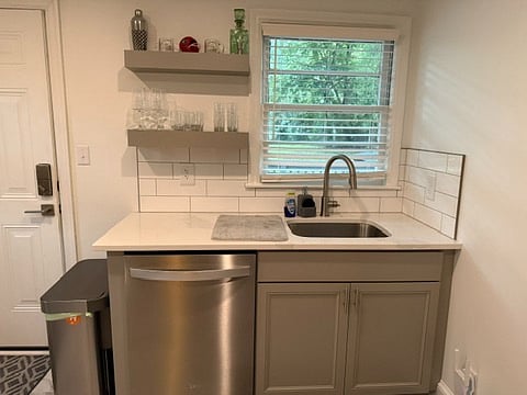 Furnished Finder property 649172_1 photo 10