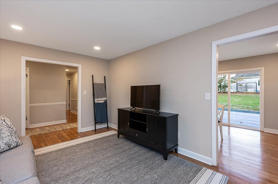 Furnished Finder property 649181_1 photo 7