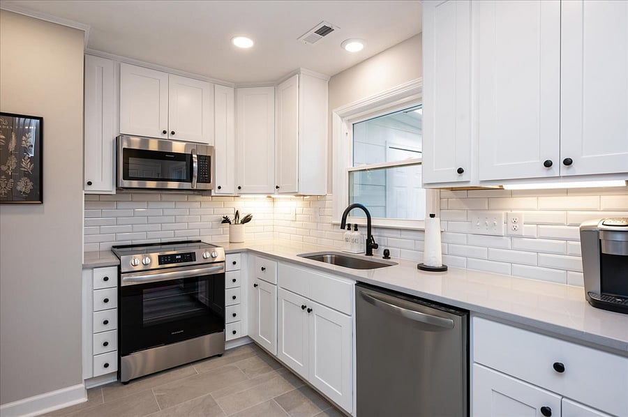 Furnished Finder property 649181_1 photo 12