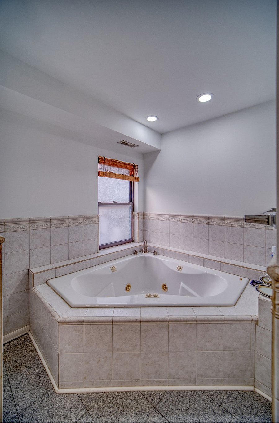 Private Jacuzzi in Master Suite