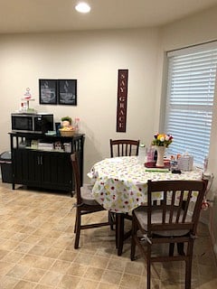 Eat In Kitchen