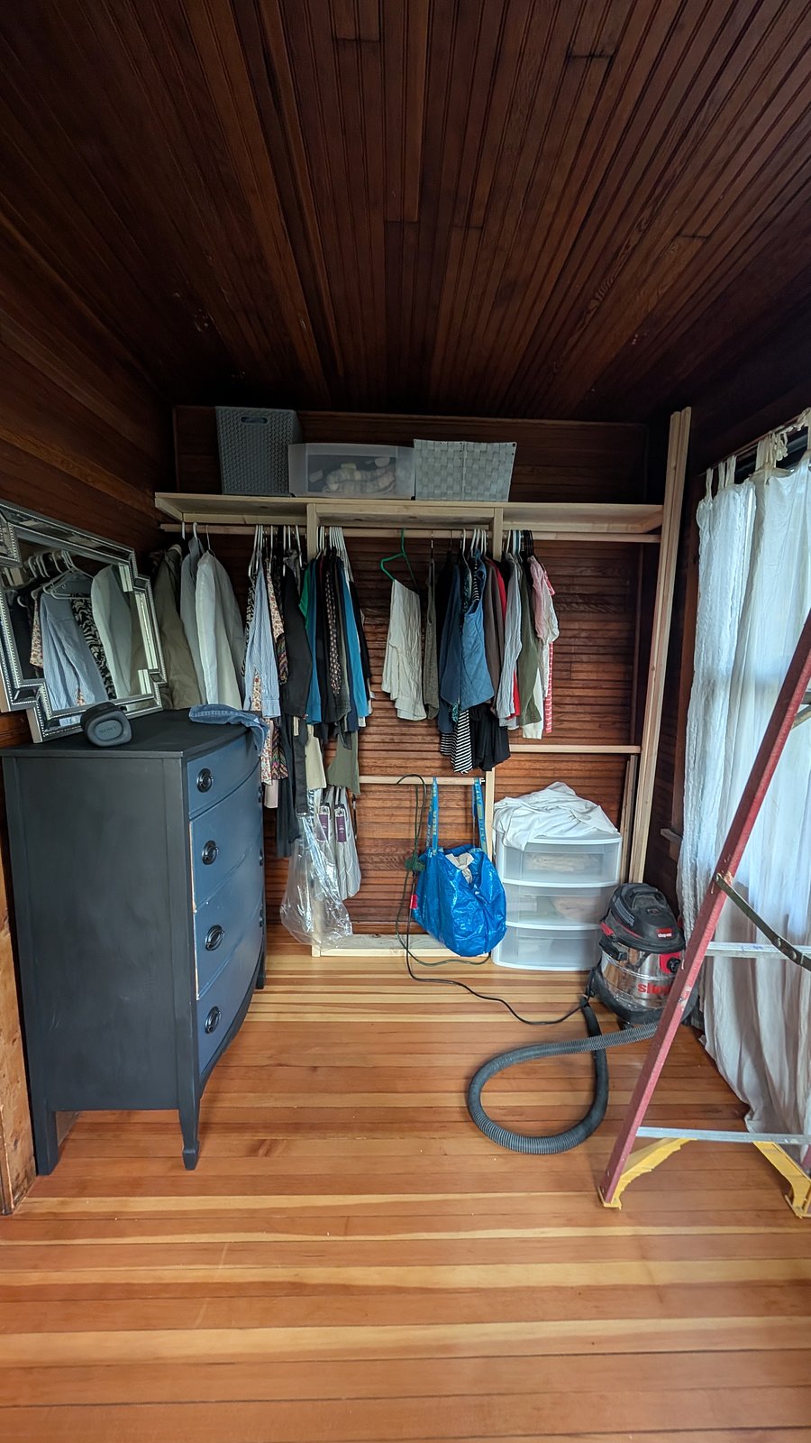 Room 3 - She's Little But Sweet - $800/mo