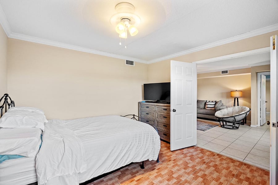 Furnished Finder property 649639_1 photo 16