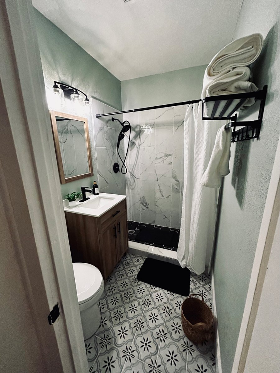 Unit 1 restroom