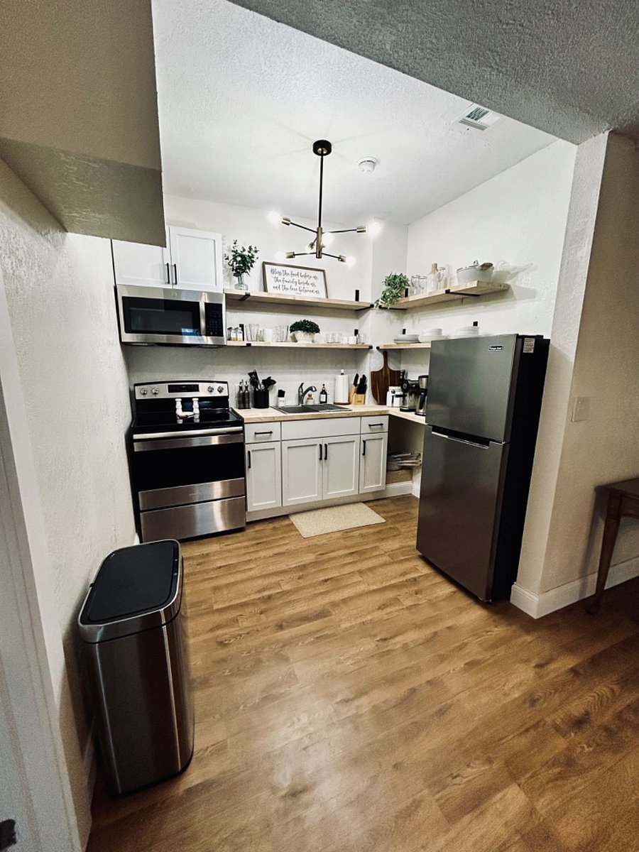 Unit 1 kitchen