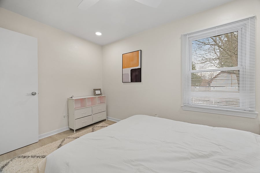 Furnished Finder property 649920_1 photo 13