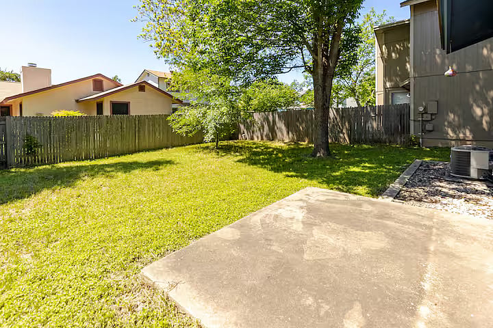 Furnished Finder property 649939_1 photo 15