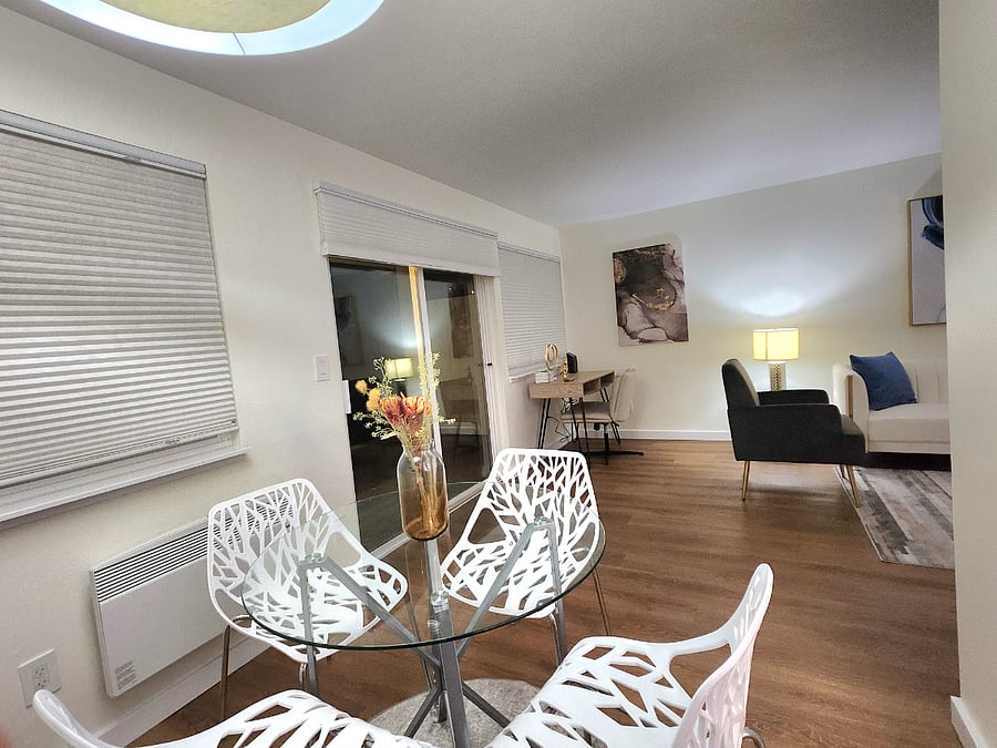Furnished Finder property 649955_1 photo 4