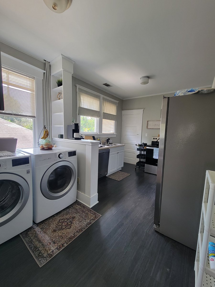 Kitchen and Laundry