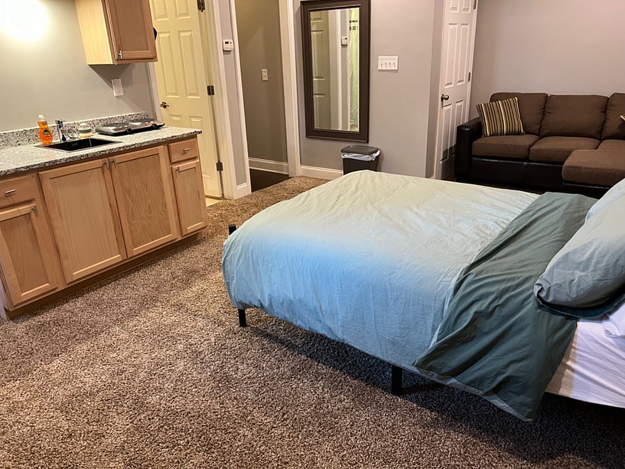 Furnished Finder property 649992_1 photo 3
