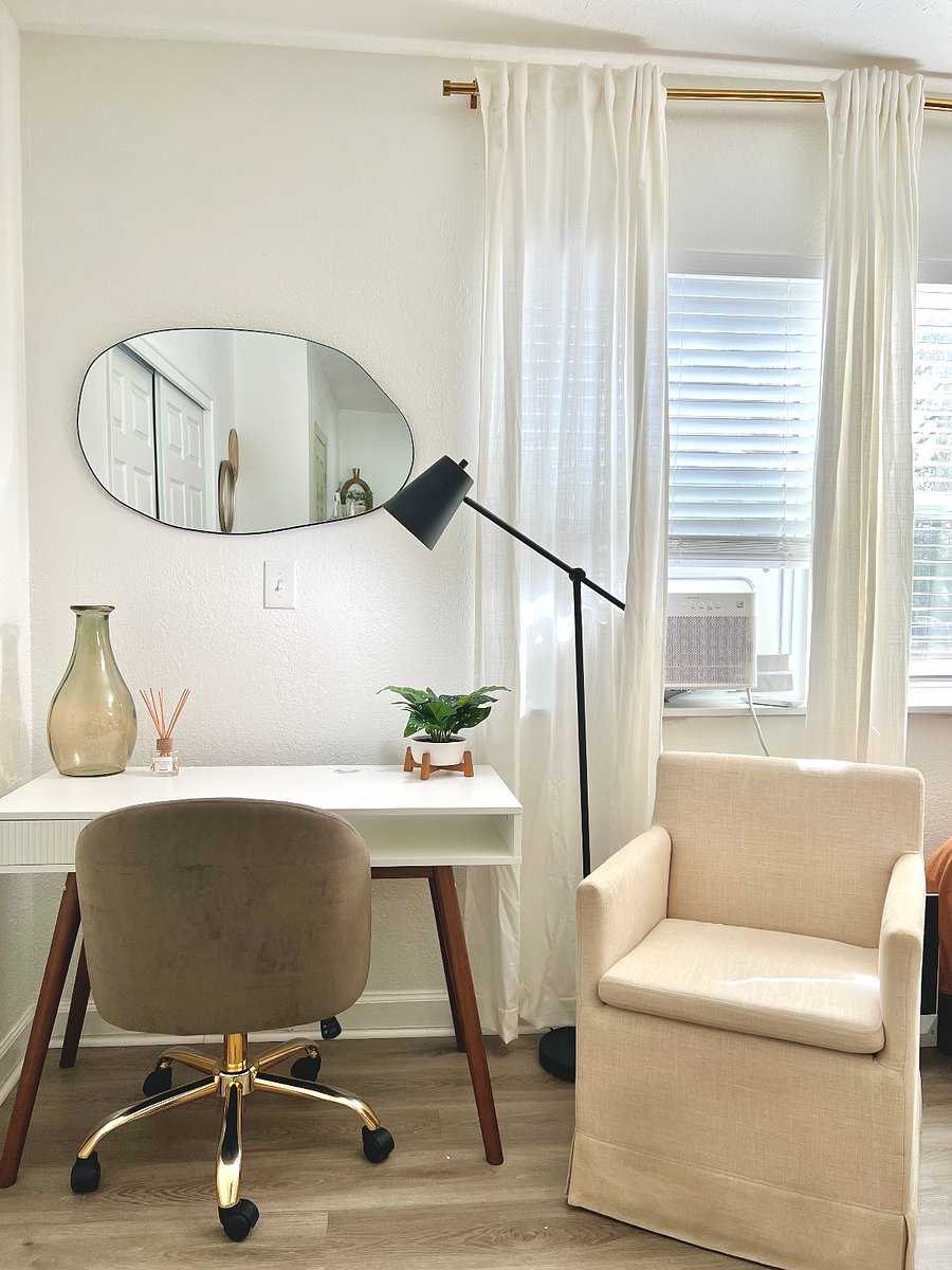 bonus( desk & chair)