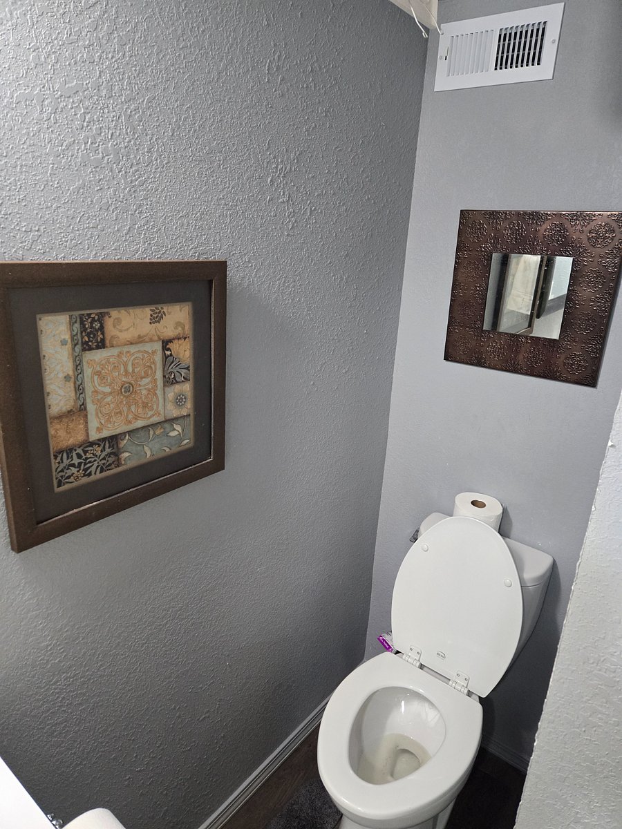 Furnished Finder property 650015_2 photo 5