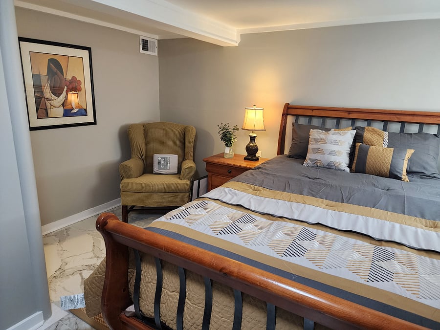 Bedroom