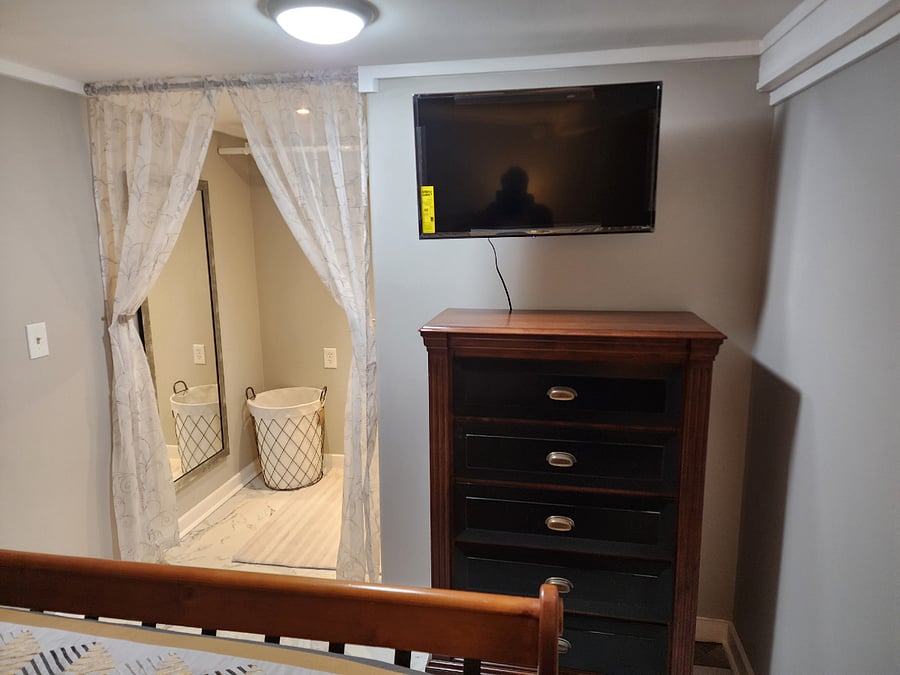 Walk-in closet